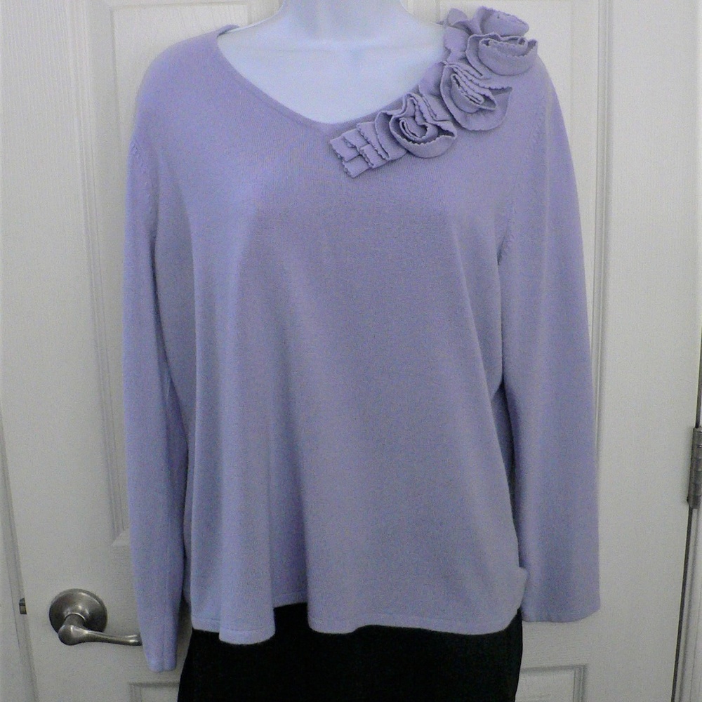 NWOT Purple Designer Originals Floral Sweater XL
